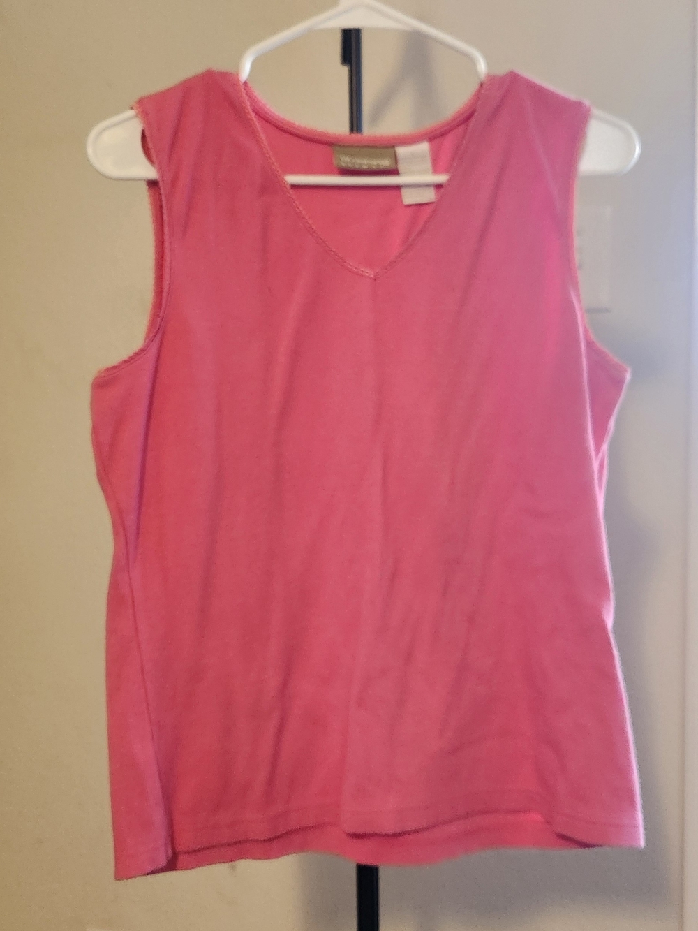 Liz Claiborne Bright Pink V-Neck Tank Top